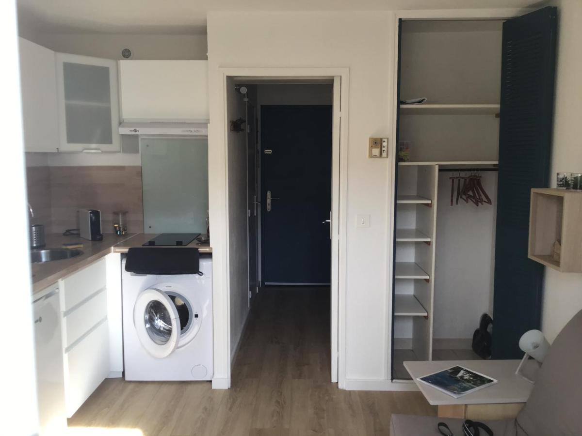 Studio 207-Front De Mer Parking Prive Cavalaire-sur-Mer Exterior foto